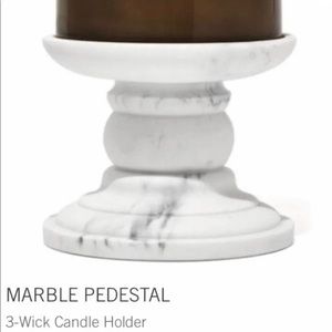Bath & Body Works MARBLE PEDESTAL 3-Wick Candle Holder
